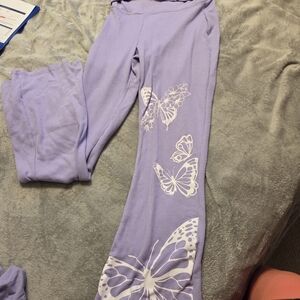 Gently Loved. Purple Butterfly Print Pants And Top. Astretchy Small On Both.